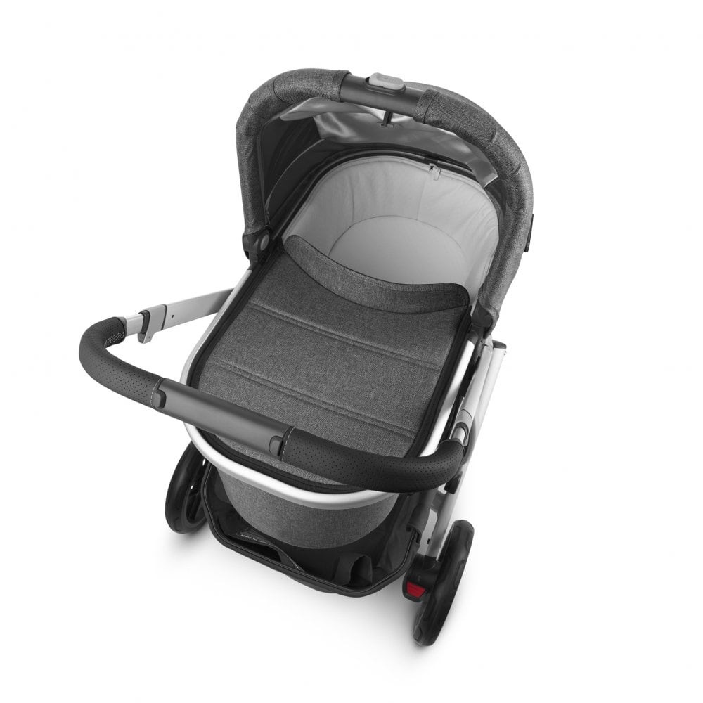 Uppababy VISTA V2 Pram Jordan Winstanleys Pramworld