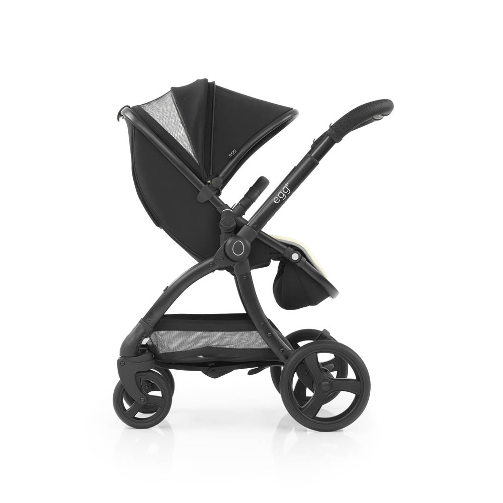 egg pram shadow black