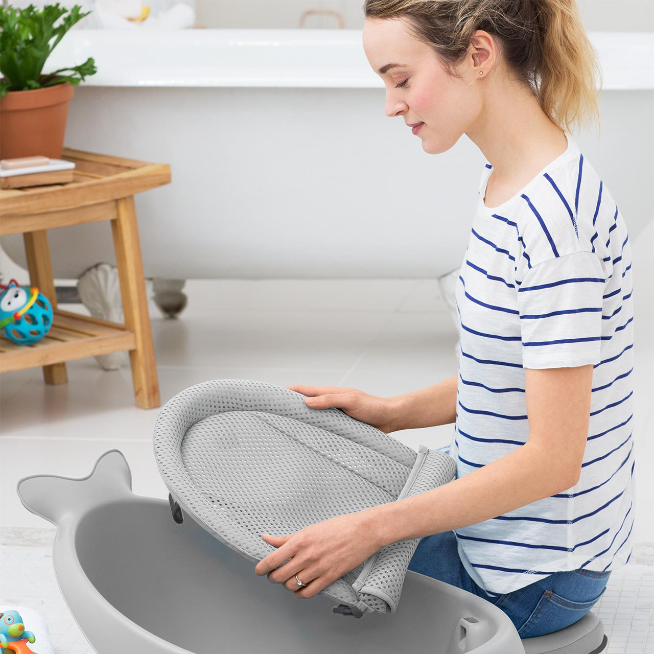 Skip Hop - Non Slip Grey Moby Bath Mat