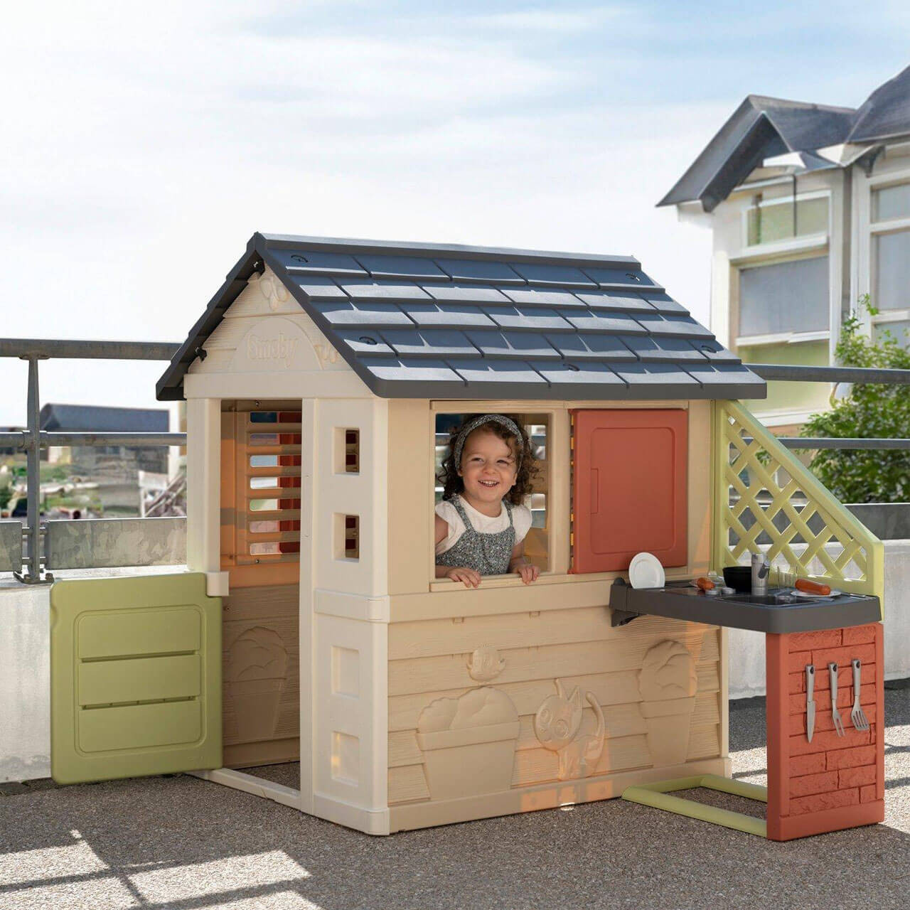 Smoby Life Nature Playhouse with Summer Kitchen Winstanleys