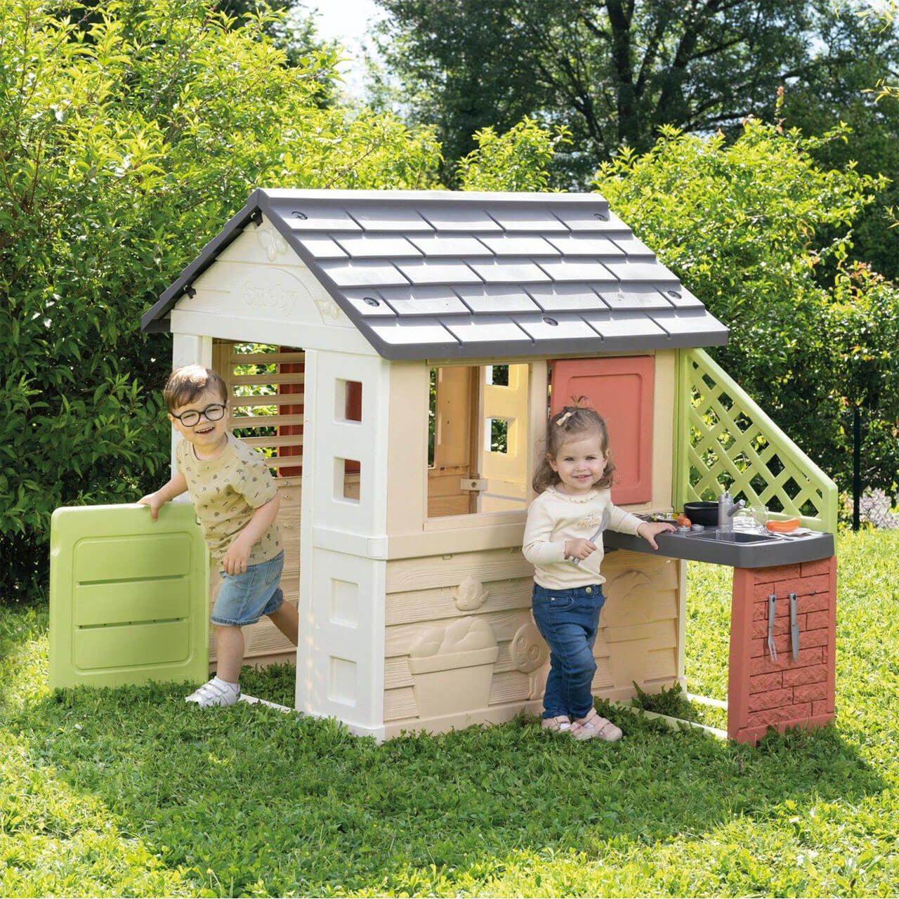 Childrens Playhouse Smoby Play House On Stilts Smoby Life House On