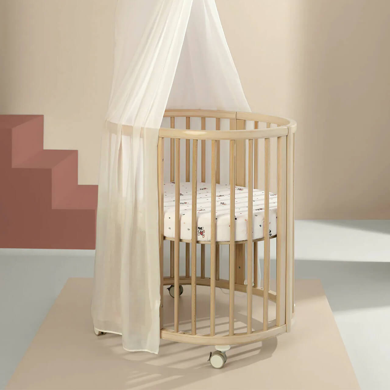 Stokke® Sleepi™ Mini Fitted Sheet V3 - Mickey Celebration