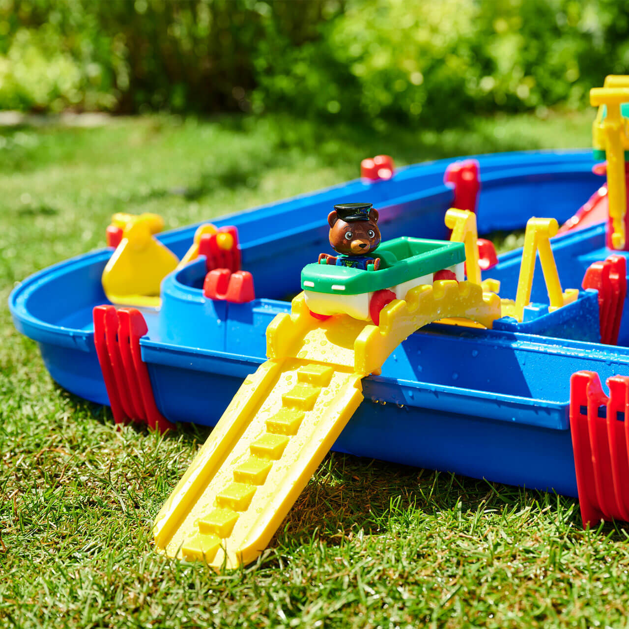 Aquaplay Megabridge | Winstanleys Pramworld