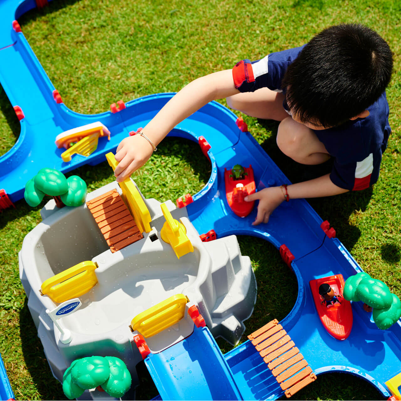 Aquaplay Megabridge | Winstanleys Pramworld