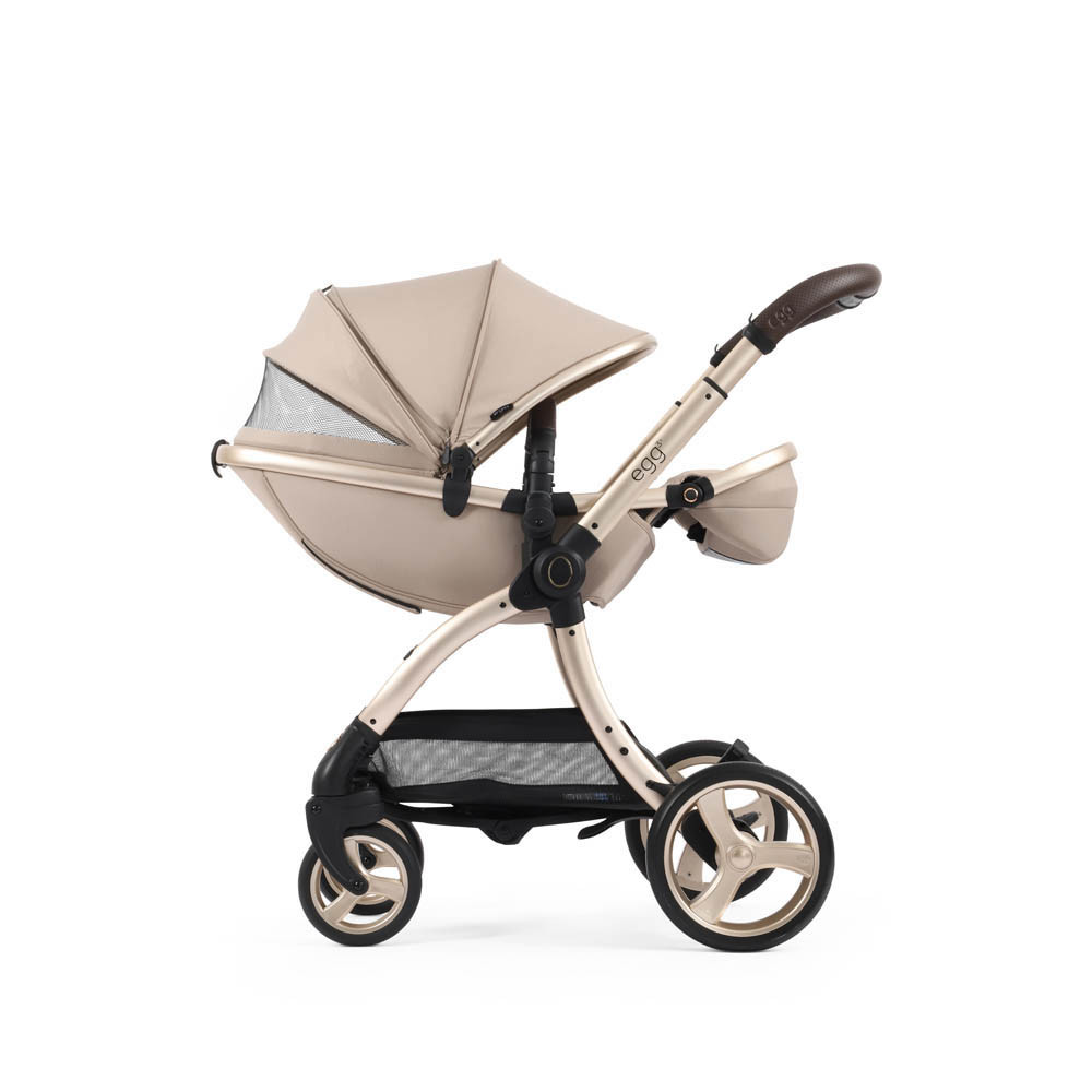 egg® Tandem Stroller Feather Winstanleys Pramworld