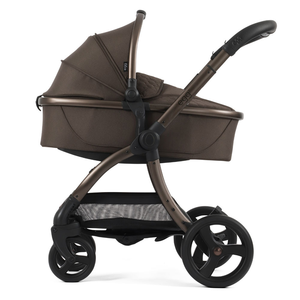 egg® Stroller Carrycot Chocolate Velvet Winstanleys Pramworld