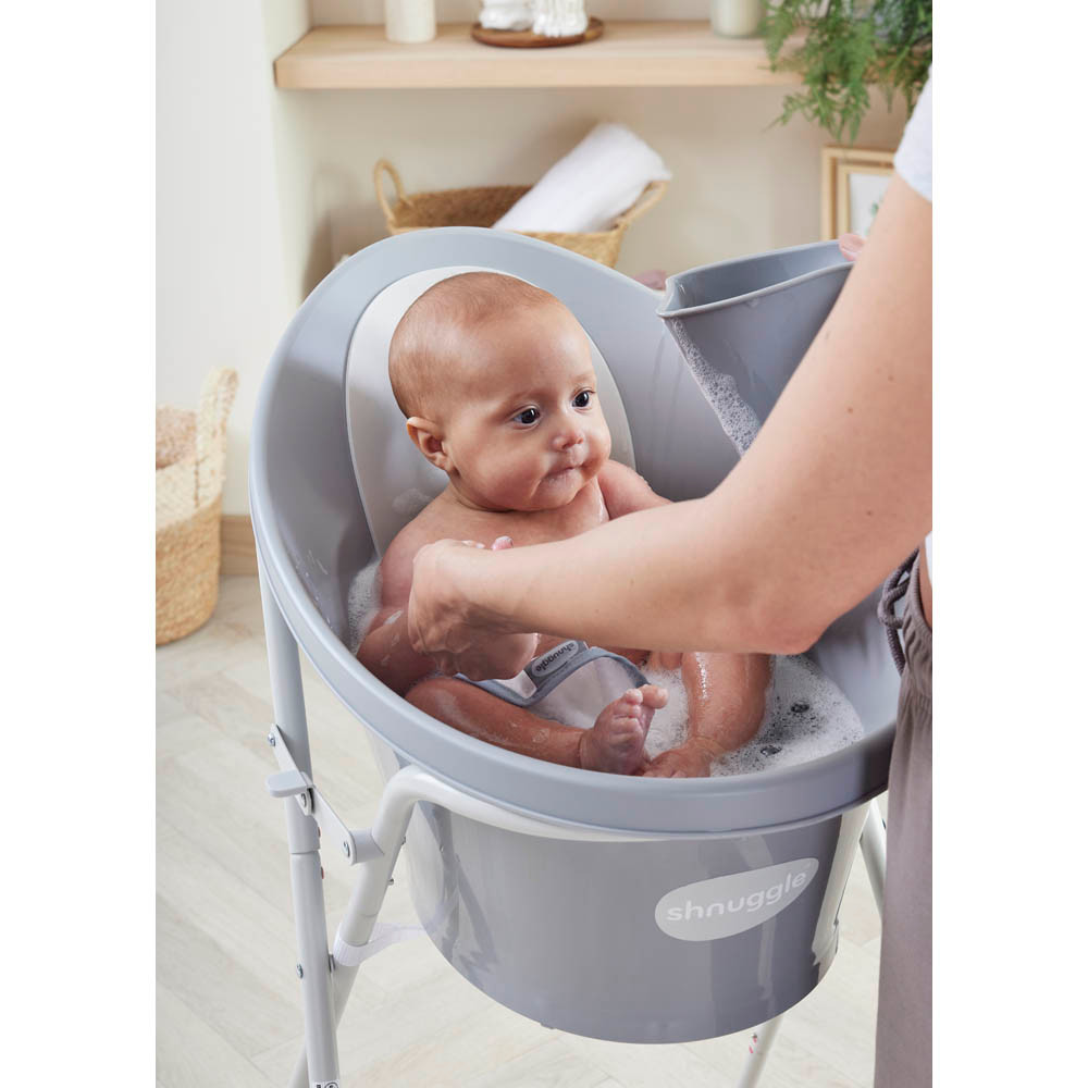 Shnuggle Baby Bath With Plug Pebble Winstanleys Pramworld