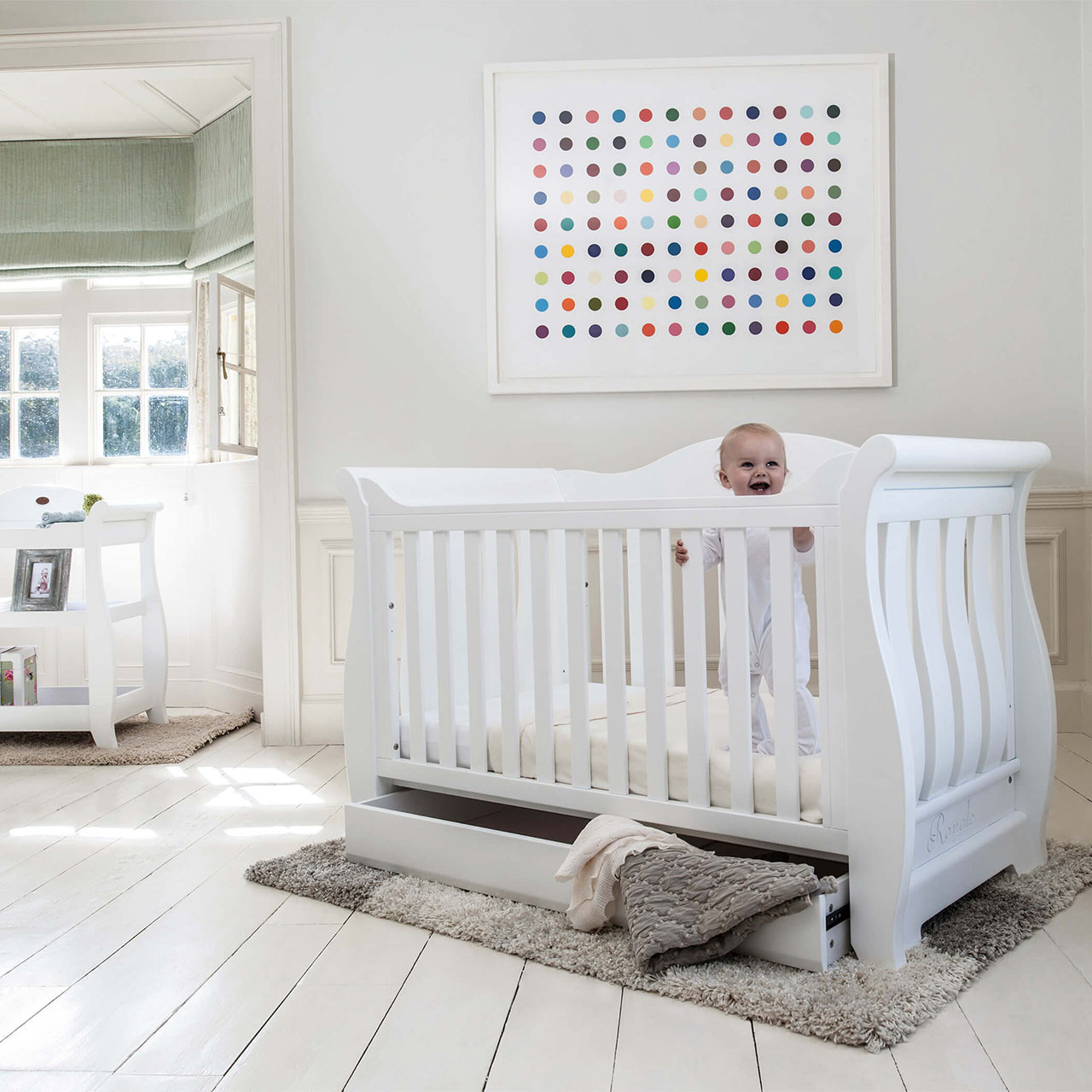 Boori Sleigh Royale Piece Room Set (with Chest) White