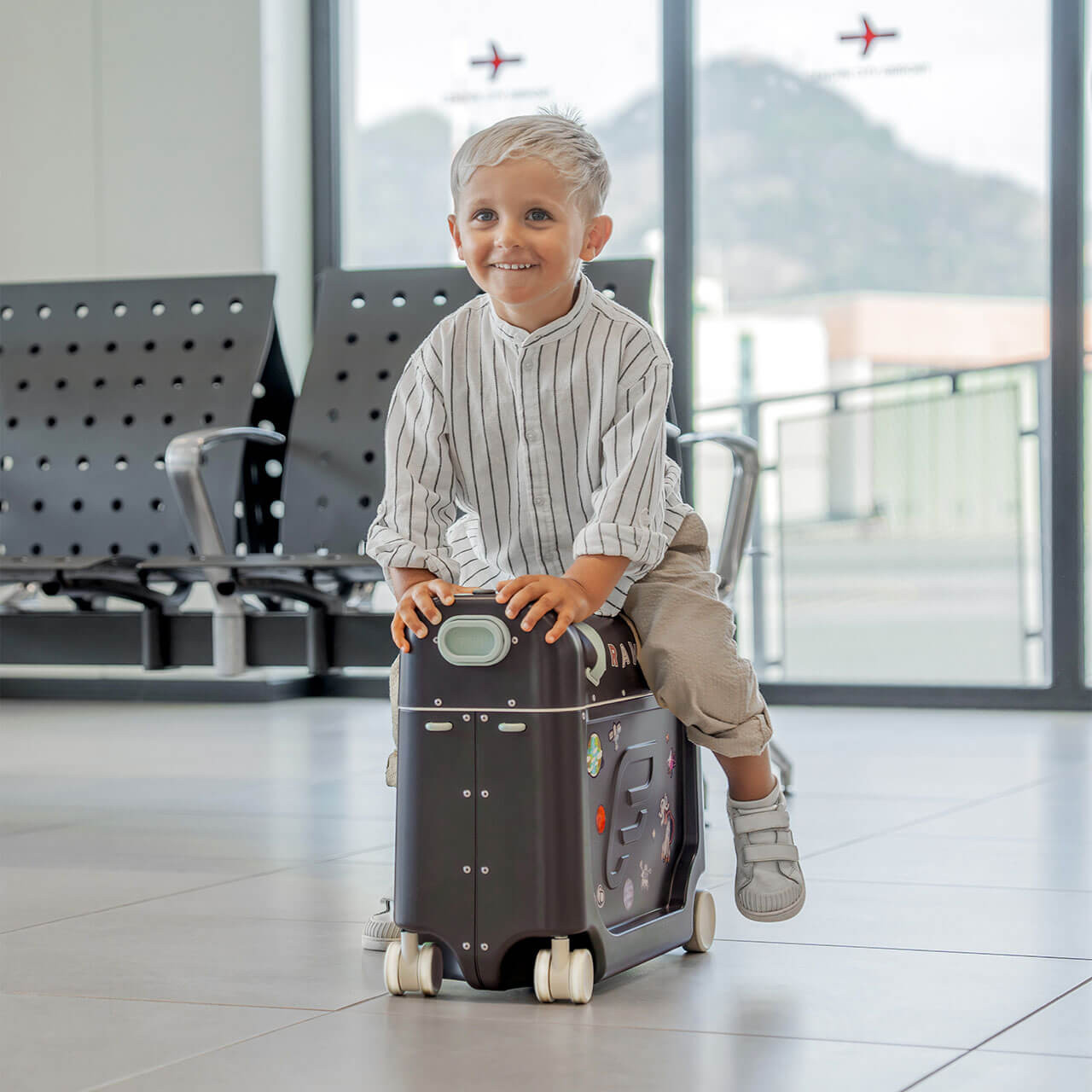 Stokke® JetKids™ BedBox™ - Midnight Grey | Winstanleys Pramworld