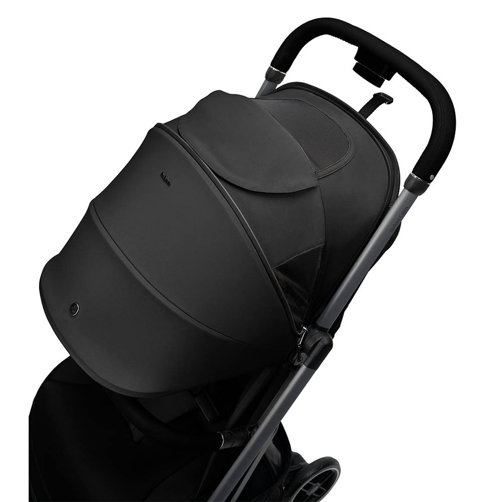 Maxi Cosi Oxford Cabin - Onyx Black | Winstanleys Pramworld