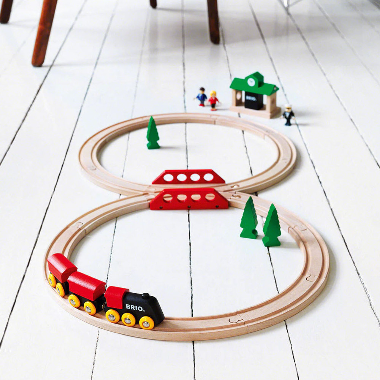 Brio Classic Figure 8 Set