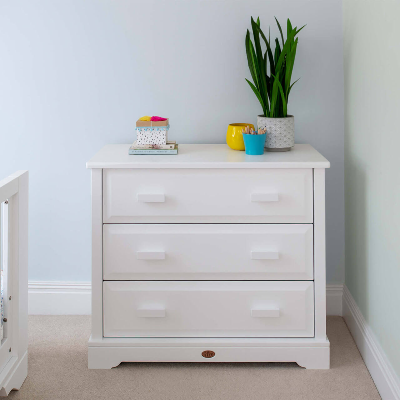 Sleigh Drawer Dresser With Sleigh Changing Station atelieryuwa.ciao.jp