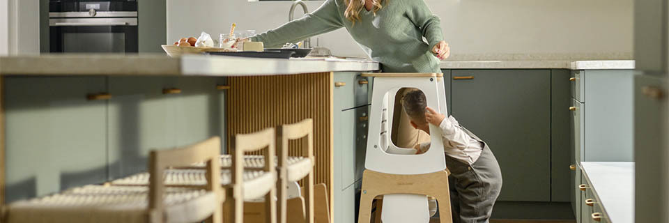 Maxi Cosi Feeding & Learning Towers