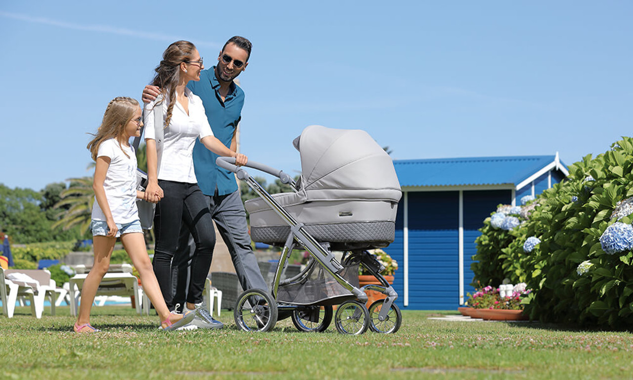Why You Should Consider Buying a Bebecar Pram: A Comprehensive Guide for Parents