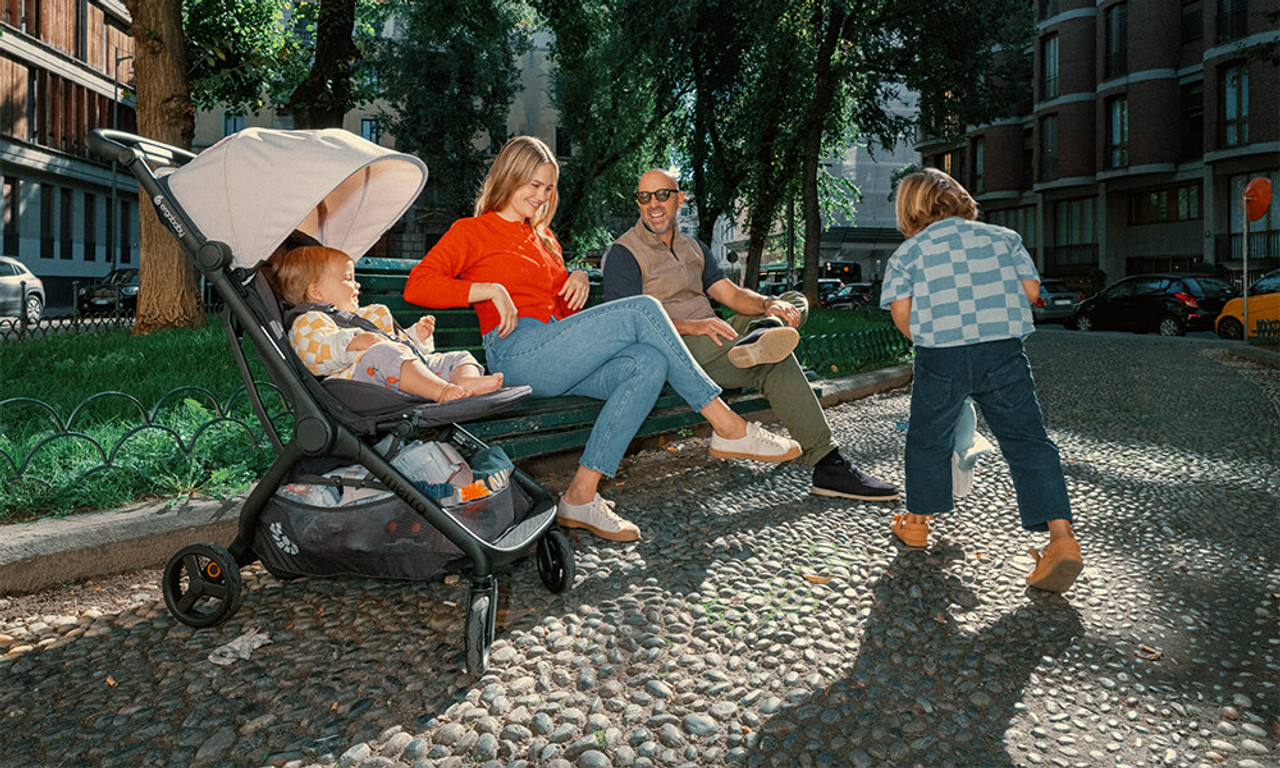 The best travel stroller: Ergobaby Metro+ vs. Metro 3
