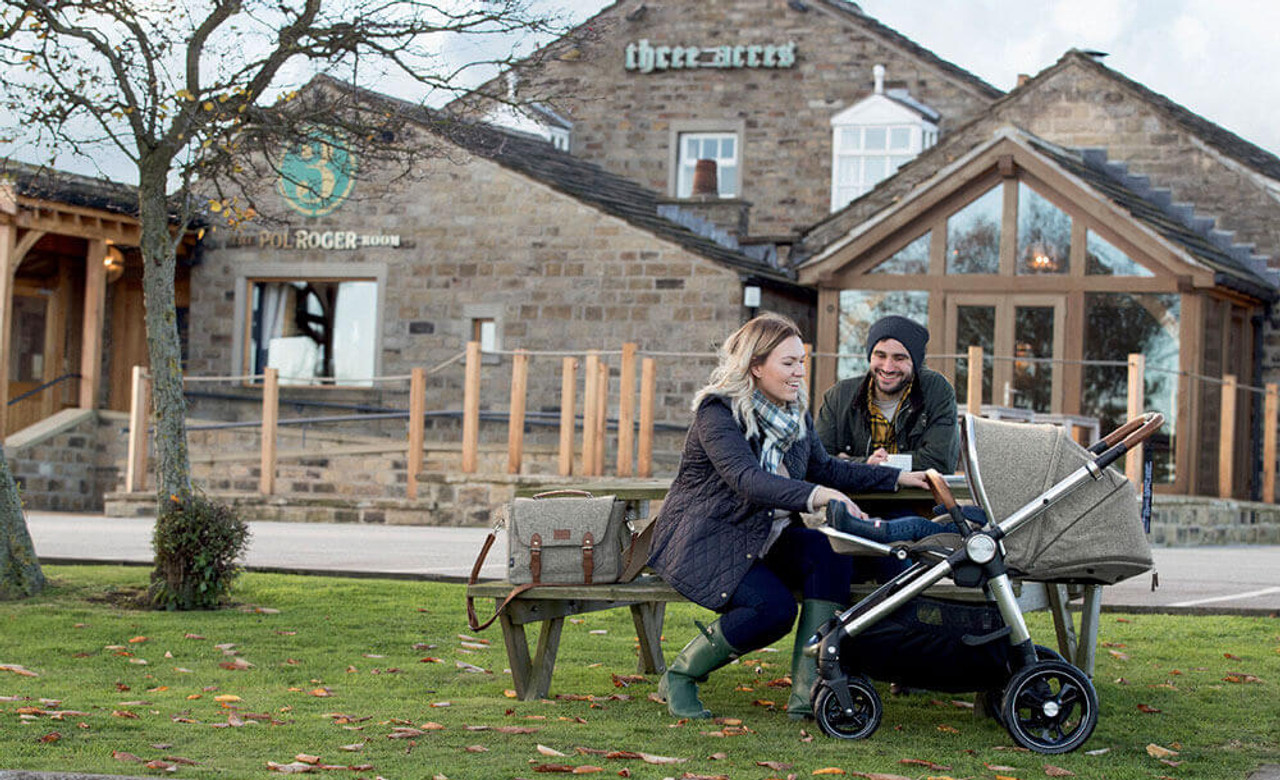 A Closer Look at the Mamas & Papas Ocarro