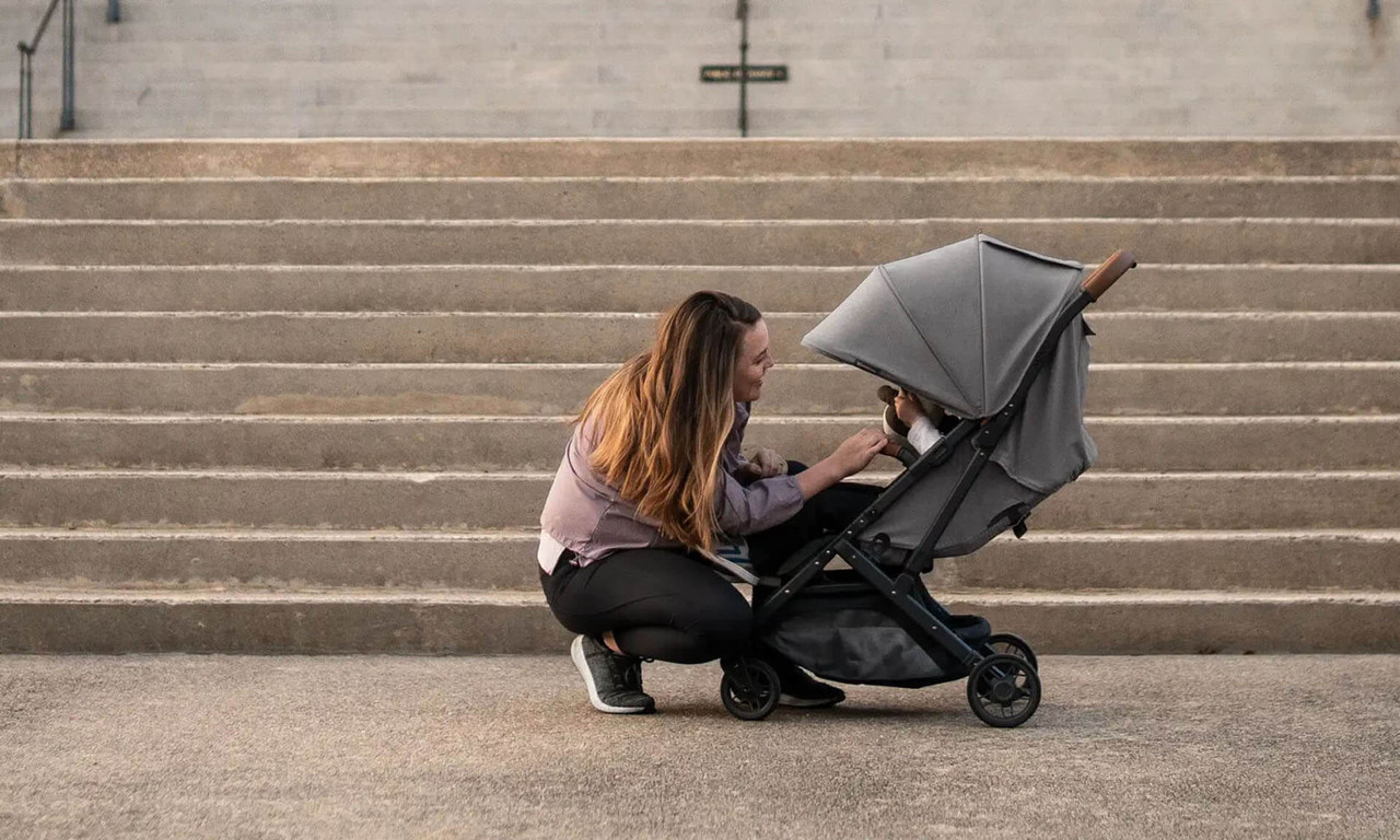 Discover the Uppababy Minu V2 Compact Stroller