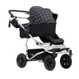 Mountain Buggy Duet V3 + Carrycot Plus - Grid