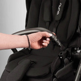 Nuna Swiv + Arra Flex & Base Curv Travel System Bundle - Caviar