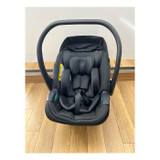 egg® Shell i-Size Car Seat - Houndstooth Black (Ex-Display)