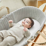 The Little Green Sheep Natural Knitted Moses Basket & Mattress - Dove