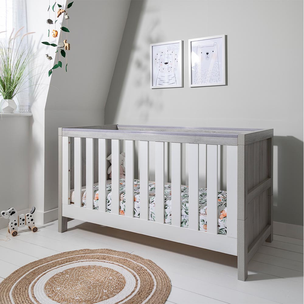 Tutti Bambini Como Cot Bed 140cm x 70cm