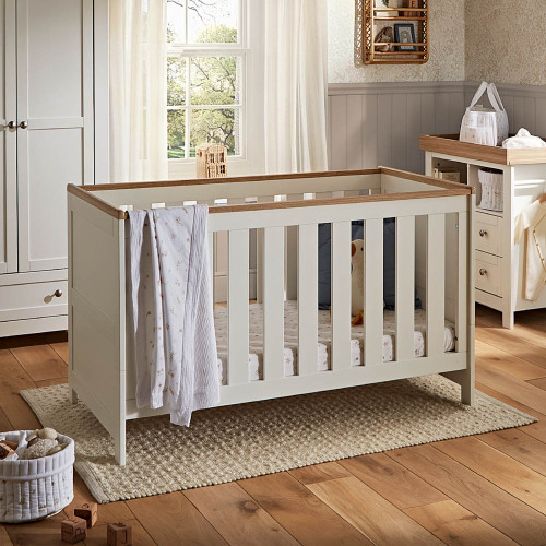 CuddleCo Burford Cot Bed - White/Oak