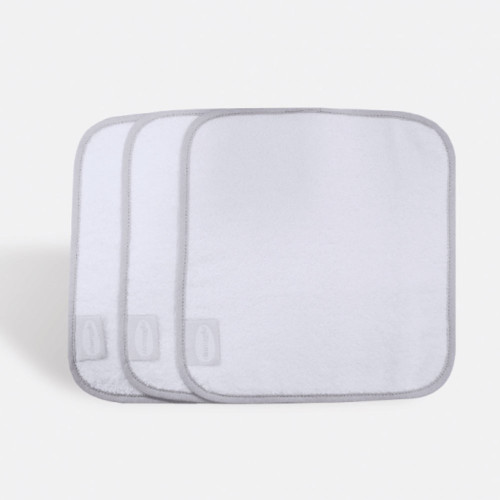 Shnuggle Wash Cloths - White