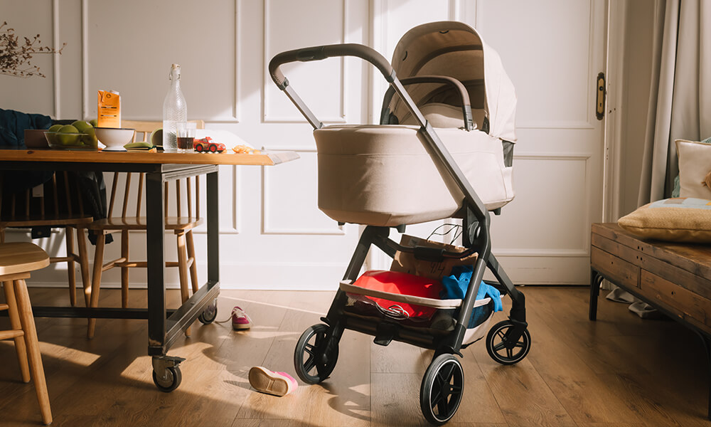 Meet the Joolz Hub 2 - Compact Comfort for Every Stroll