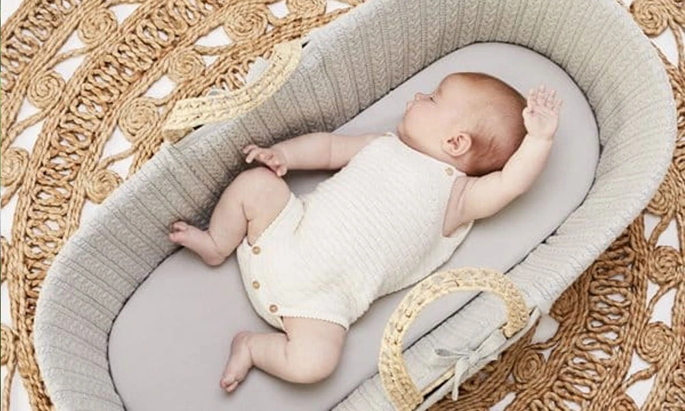 Pramworld Explains: How Long Does a Baby Sleep in a Moses Basket?