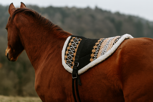 Top Quality Bareback Saddle Pad with fleece underlay for comfort & breathability. Washable, adjustable with gator grip buckles, includes pony stirrups. Top Quality Bareback Saddle Pad with fleece underlay for comfort & breathability. Washable, adjustable with gator grip buckles, includes pony stirrups.