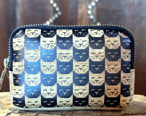 Black and Natural Cork Change Purse with Keyring, front view, cat-face pattern