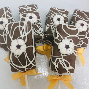 [Fudge Brownie Cake Pops-Sports Soccer]