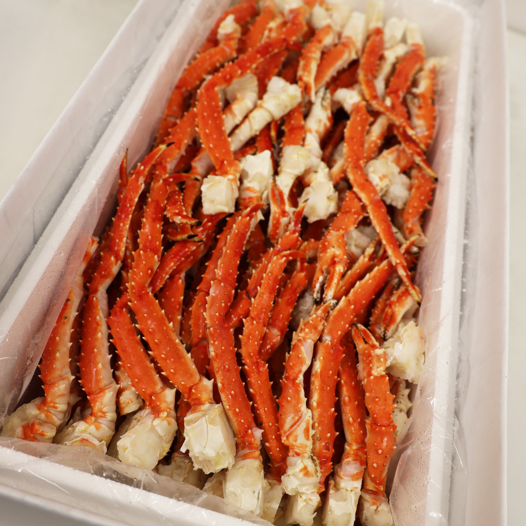 20 lb Case Barents Sea Red King Crab Legs FishEx Seafoods