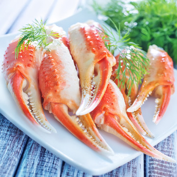New! Alaska Giant Snow Crab Claws (Bairdi)