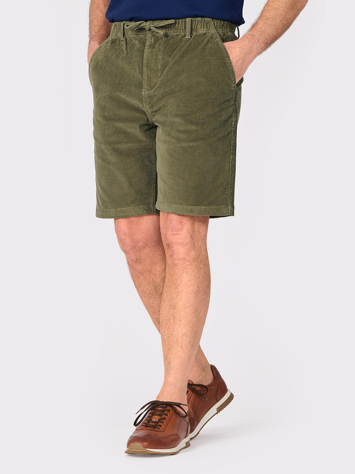 Mens Lovat Corduroy Drawstring Shorts On Model