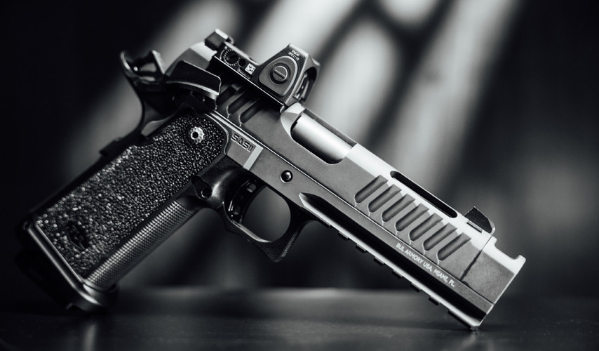 The Best Pistol Red Dots — Carry, Duty, and Competition 
