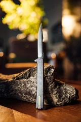 Ocaso Solstice, CPM S35VN Straight Back Blade, Flipper Liner Lock, Satin Finish, Anodized 