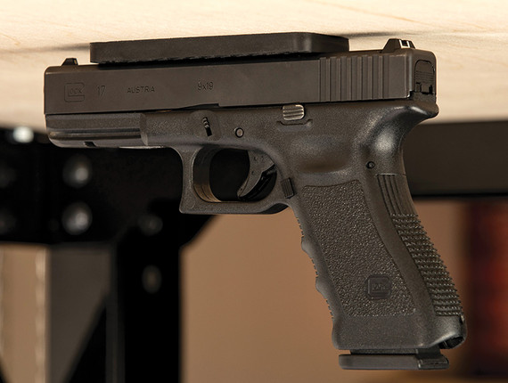 Hornady SnapSafe Magnetic Gun Holder, Rubber Coated, Black - 842631100465 