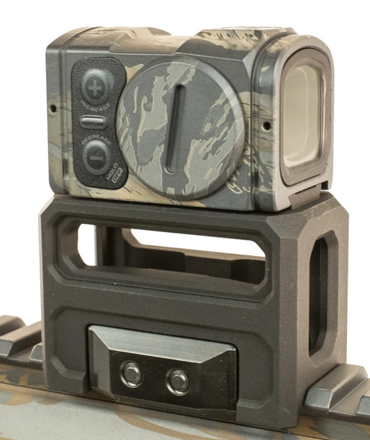 Aimpoint Acro P-2, 3.5 MOA Red Dot, KASTLE Mount, Custom Tiger Stripe Cerakote - 127358390376 