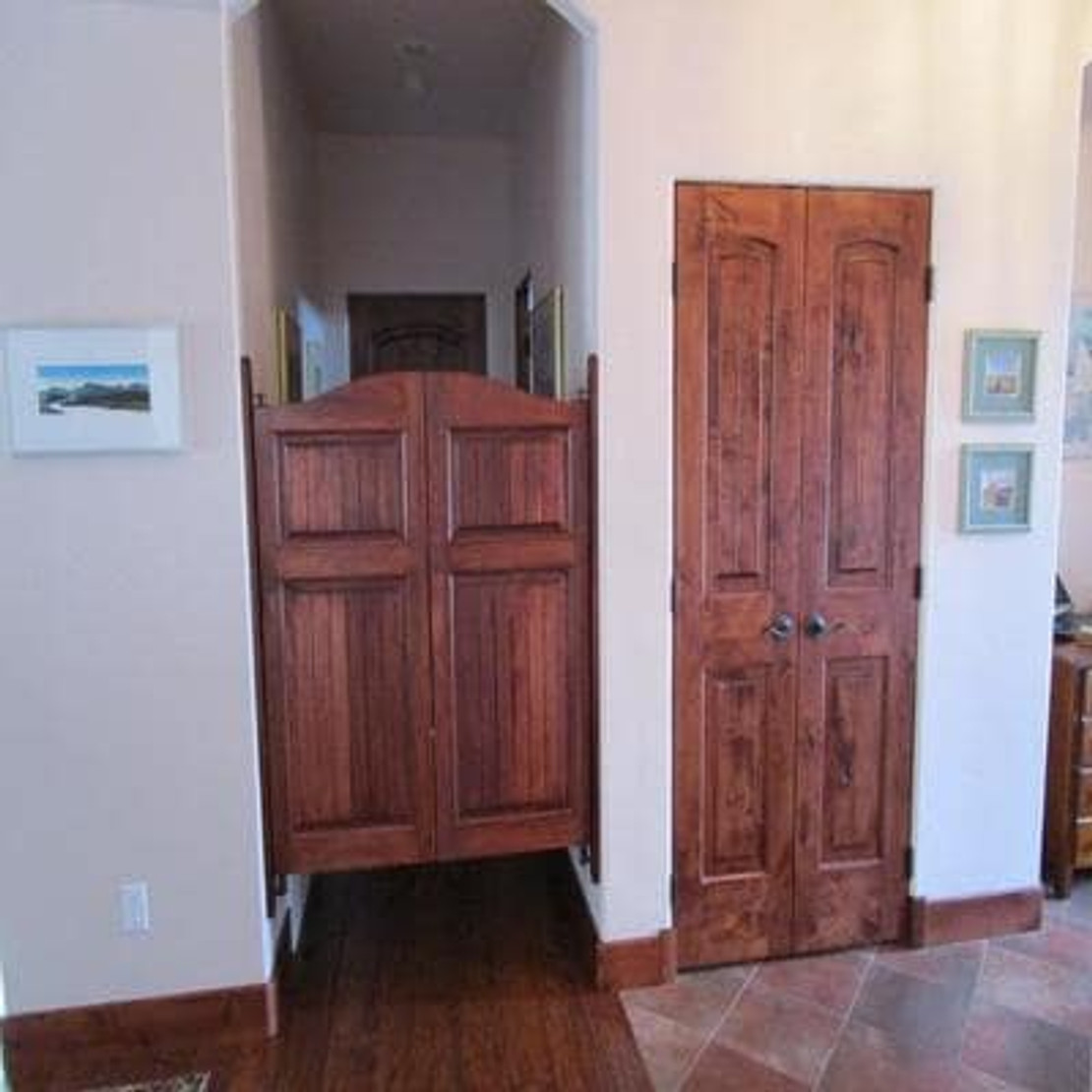 4 of the Most Common Cafe | Saloon Doors 4 of the Most Common Cafe | Saloon Doors
