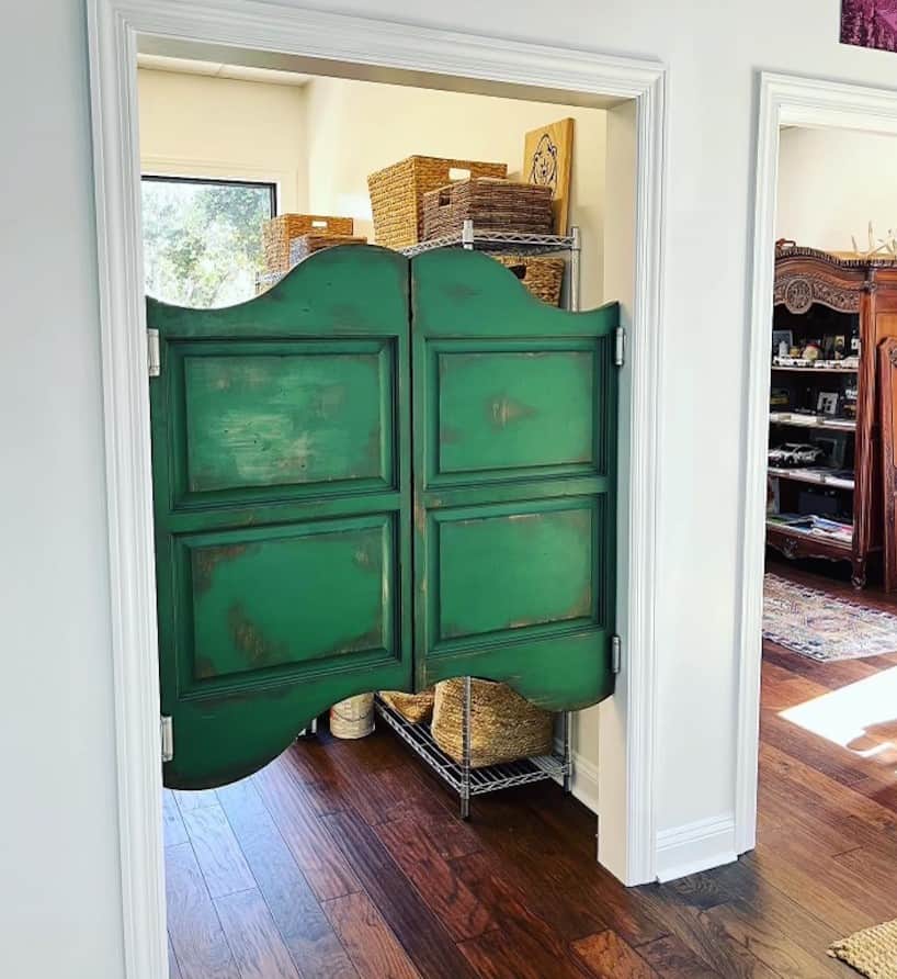 Rustic Charm Using Saloon Doors In Country Design What Saloon Door rustic-charm-using-saloon-doors-in-country-design-what-saloon-door
