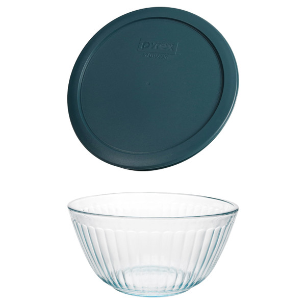 Pyrex 7402 6-Cup Sculpted Glass Mixing Bowl and 7402-PC Tarragon Green Lid