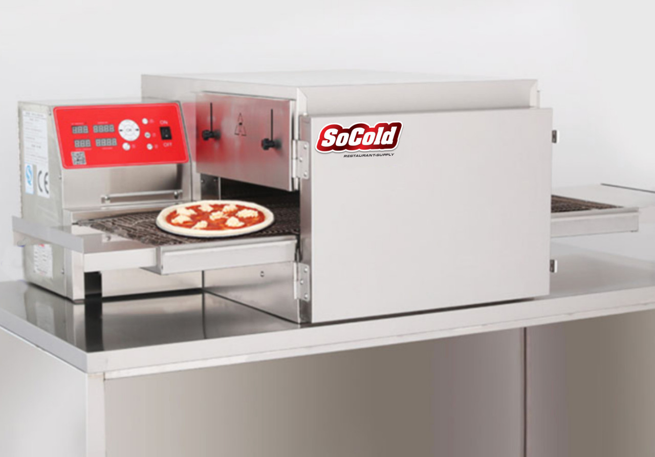 This oven boasts a removable 16" stainless steel conveyor belt with a 24" baking chamber. This belt offers plenty of space to prep sandwiches, appetisers, or pizzas. For added versatility, the conveyor belt features a reverse function to adapt to any kitchen's operating structure and to continue cooking food without removing it from the conveyor.