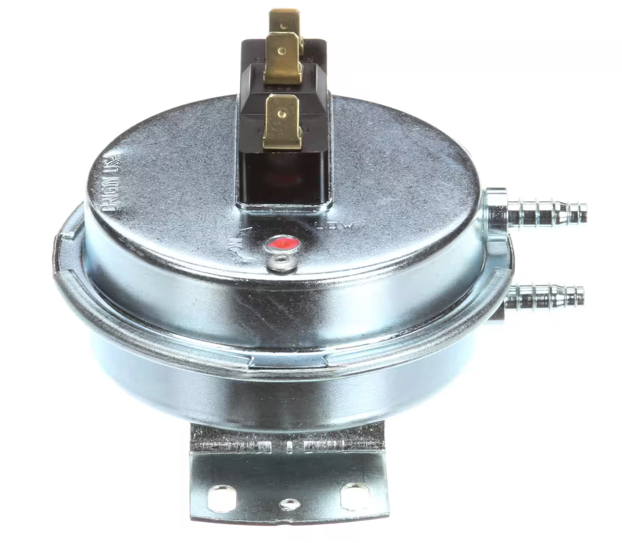 Wells 2E-Z15365 Genuine OEM Replacement Part

A Wells 2E-Z15365 Pressure Switch regulates system pressure to ensure safe and efficient operation in electric fryers and other commercial foodservice equipment.

    Real OEM pressure switches are engineered to fit your specific equipment, ensuring accurate operation and helping prevent unexpected shutdowns or hazards.
    Fits Popular Models: WVPE-30F, WVU-48, WVU-96
    Product Type: Pressure Switch