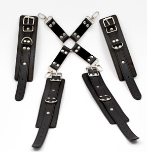 Buckled Hogtie - Black