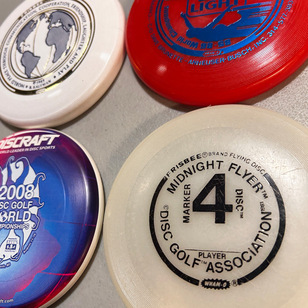 Assorted 4-Pack Large Diameter Mini Flying Discs 