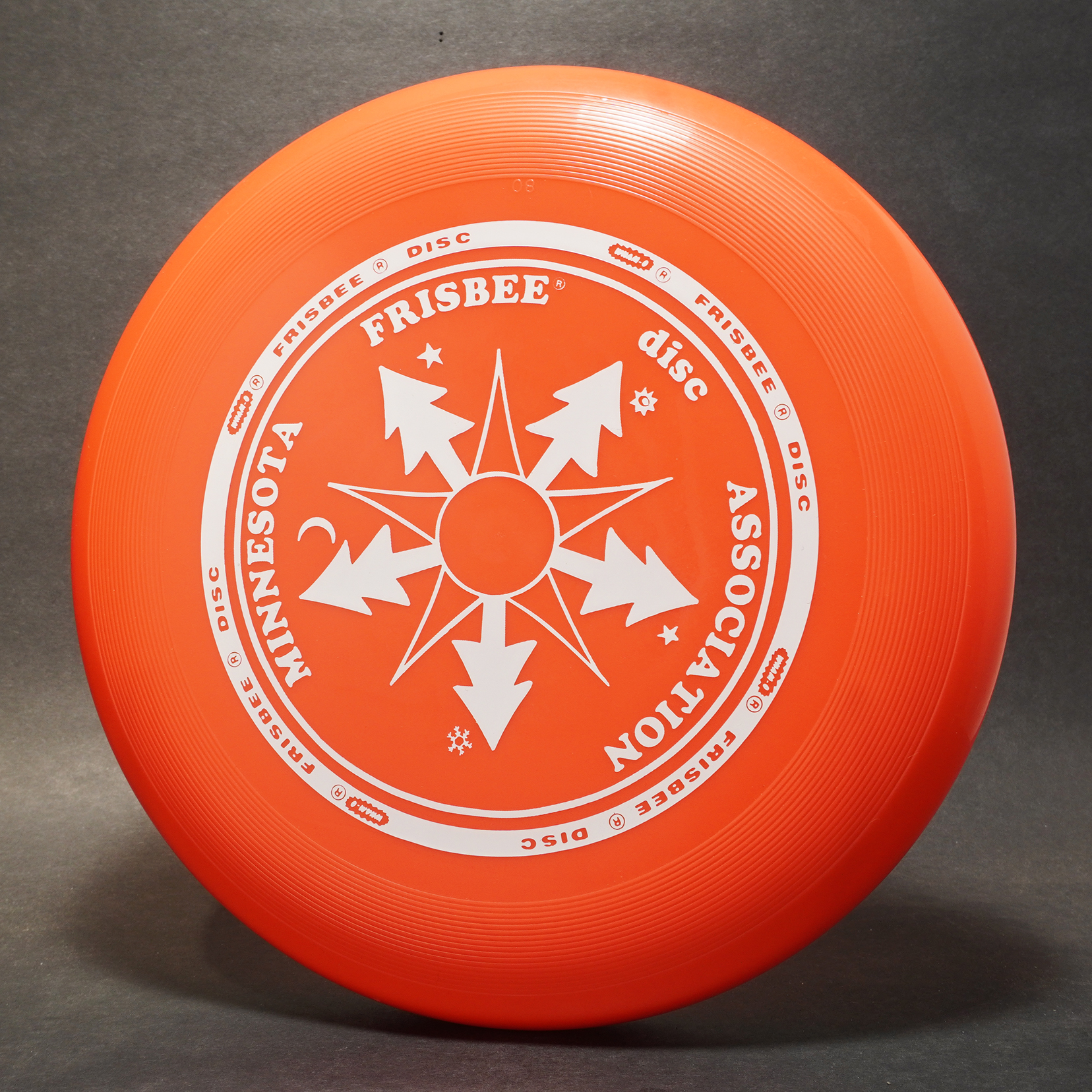 frisbee orange