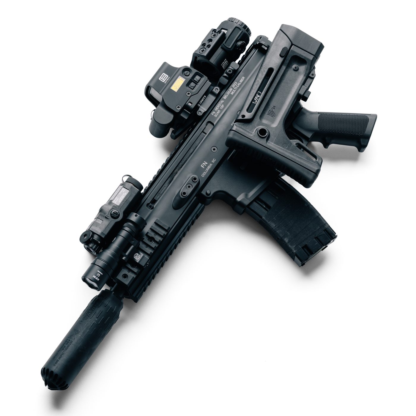FN SCAR 16S — studio shot