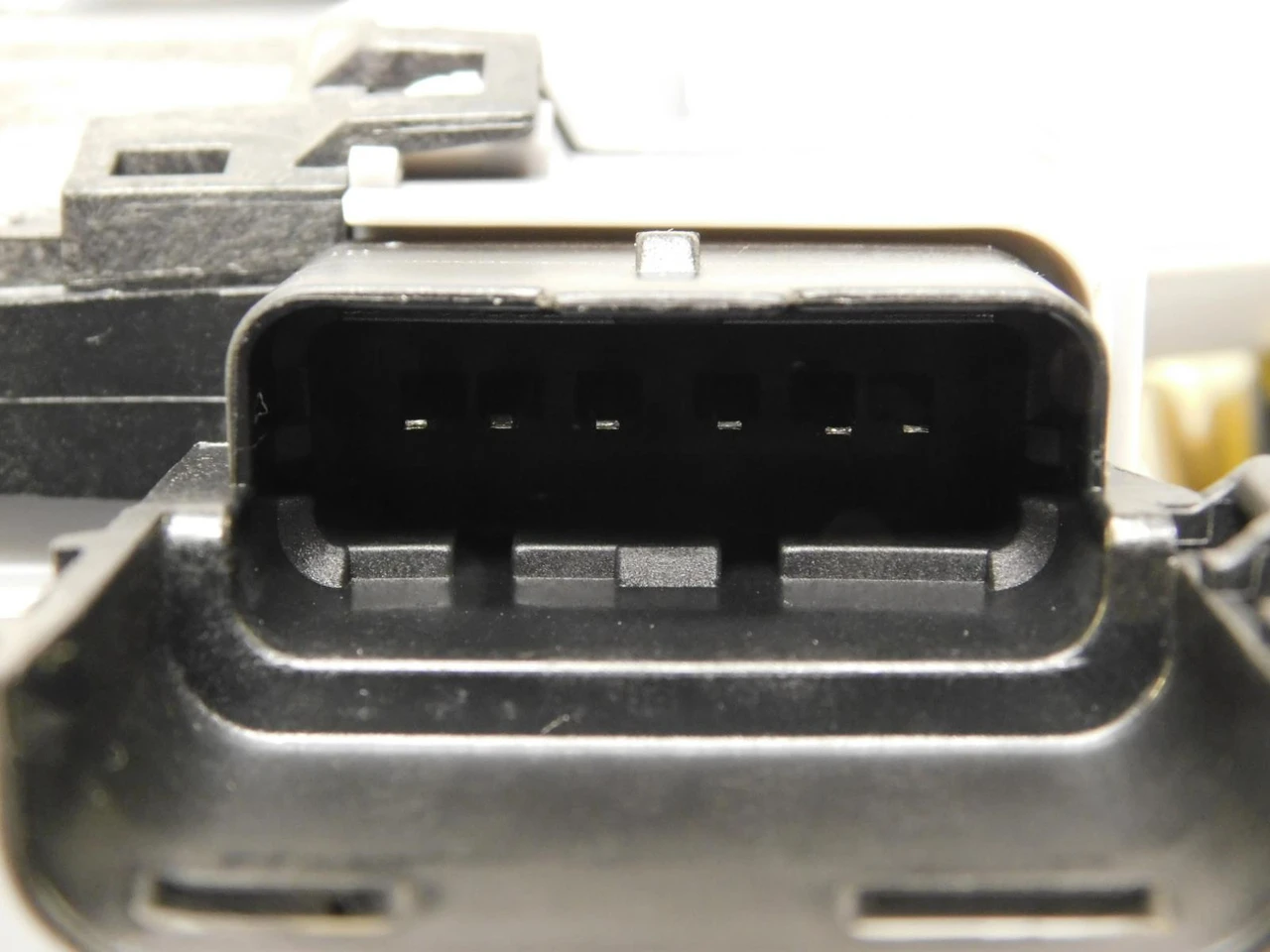 Peugeot Rifter Lock Catch